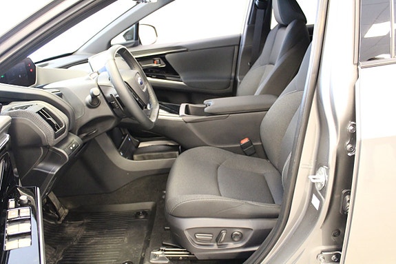 Subaru Solterra 7 of 13