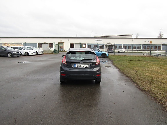 Ford Fiesta 5 of 11