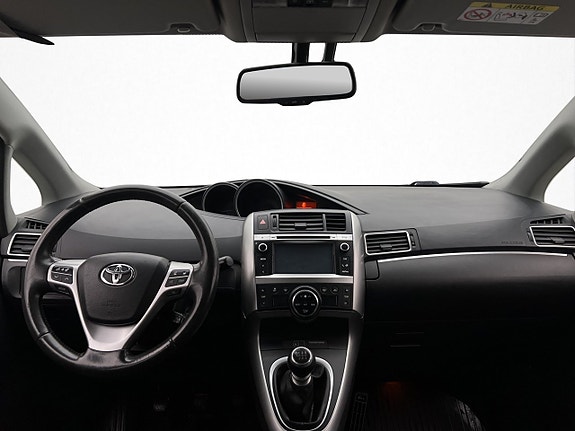 Toyota Verso 11 of 30