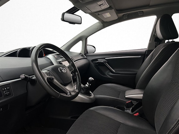 Toyota Verso 9 of 30