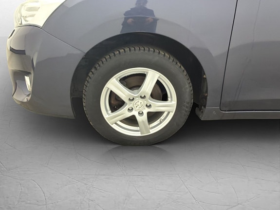 Toyota Verso 24 of 30