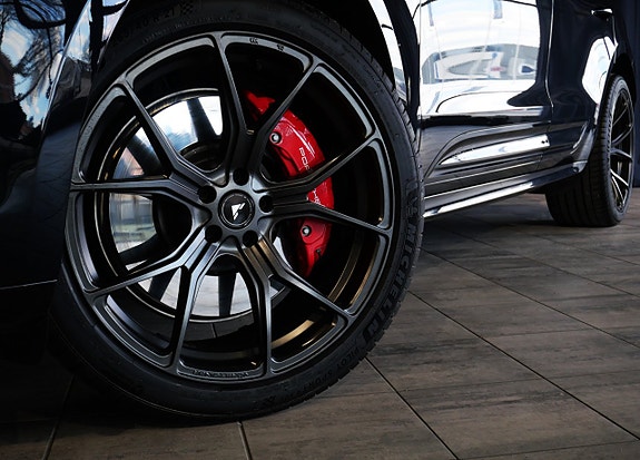 Porsche Macan GTS 6 of 30