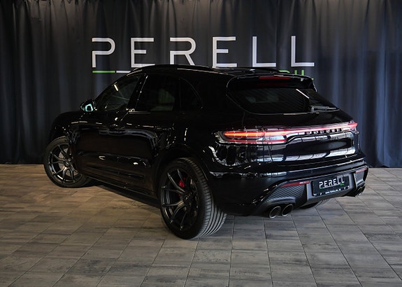 Porsche Macan GTS 3 of 5
