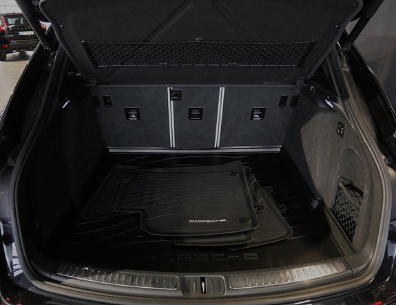 Porsche Macan GTS 28 of 30