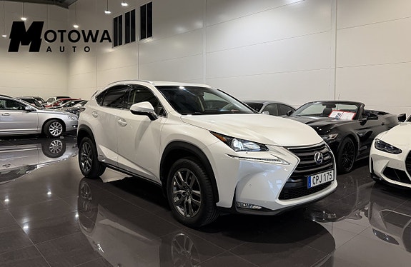 Lexus NX 300h