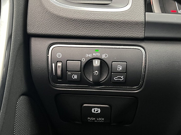 Volvo S60 15 of 27