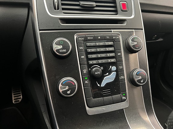 Volvo S60 23 of 27