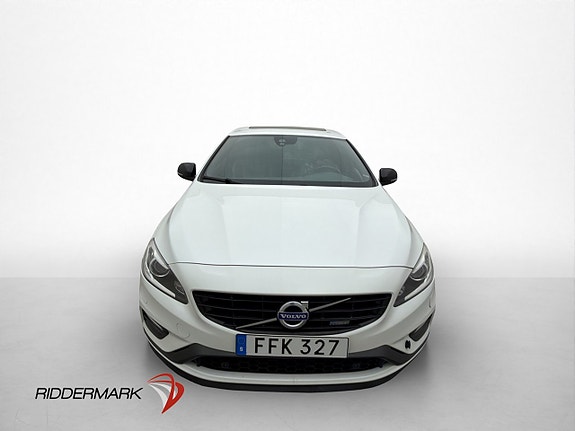 Volvo S60 2 of 27