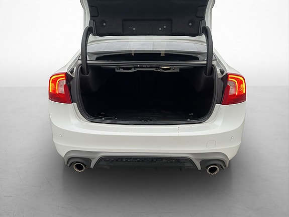 Volvo S60 27 of 27