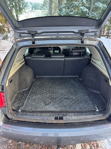 Saab 9-5 4 of 5