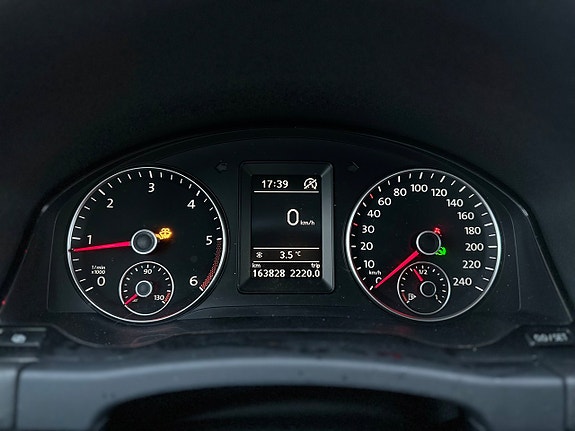 Volkswagen Golf Plus 16 of 16