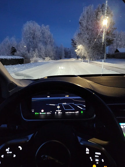 Jaguar I-PACE 7 of 14