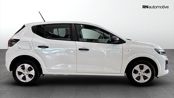 Dacia Sandero 6 of 23