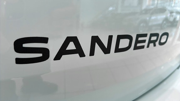 Dacia Sandero 23 of 23