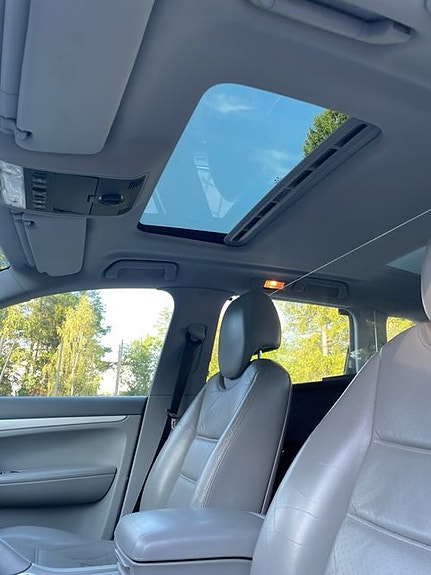 Porsche Cayenne S 7 of 7