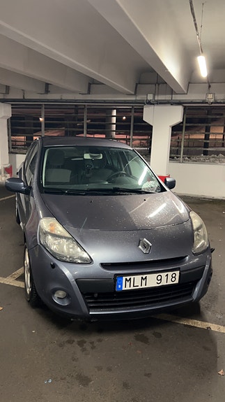 Renault Clio 2 of 5
