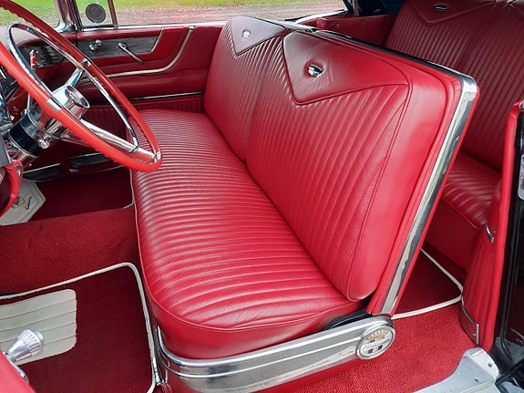 Cadillac Eldorado Biarritz 22 of 27