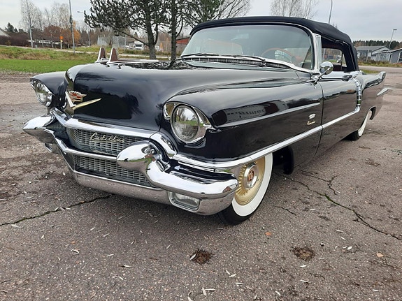 Cadillac Eldorado Biarritz 4 of 27