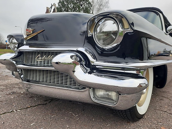 Cadillac Eldorado Biarritz 8 of 27