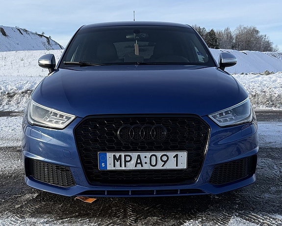 Audi S1