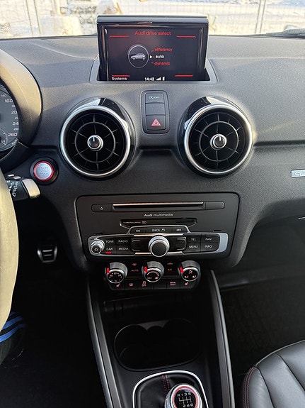 Audi S1 26 of 27