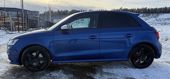 Audi S1 3 of 5