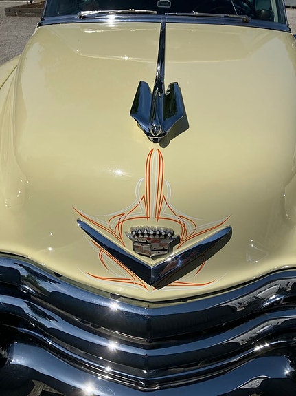 Cadillac Coupé DeVille 8 of 25