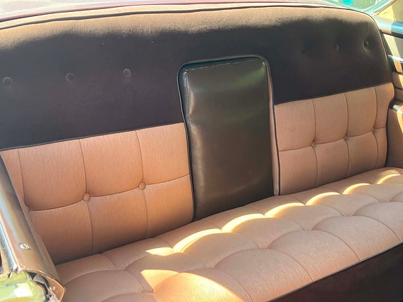 Cadillac Coupé DeVille 22 of 25