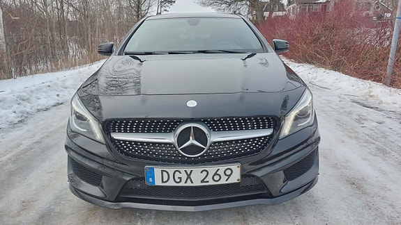 Mercedes-Benz CLA180 6 of 17