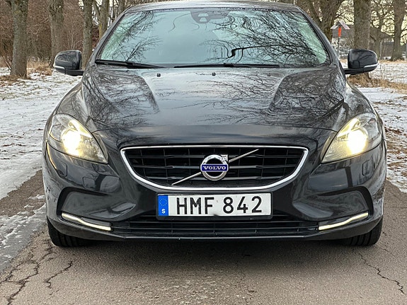 Volvo V40 5 of 14