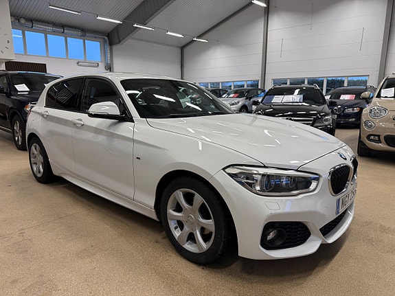 BMW 118d 2 of 6