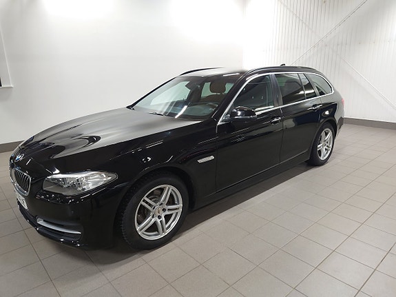 BMW 520d 2 of 5