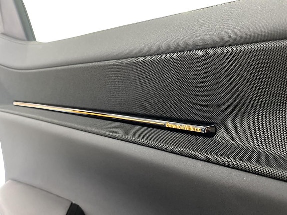 Polestar 3 12 of 13