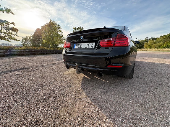 BMW 320d 7 of 11