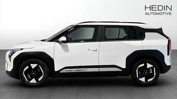 Kia EV3 11 of 12