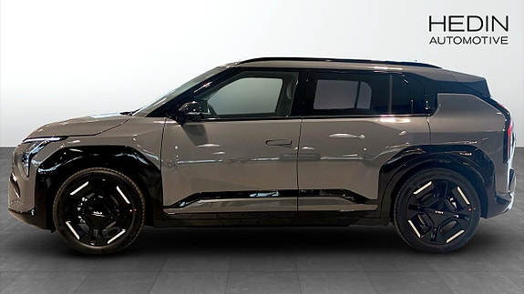 Kia EV3 3 of 13