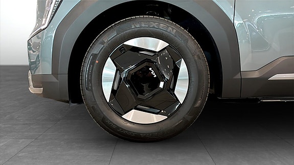 Kia EV9 13 of 14