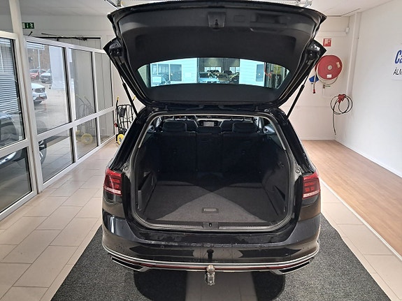 Volkswagen Passat Alltrack 7 of 7