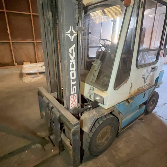 Truck Stocka 2,5 ton