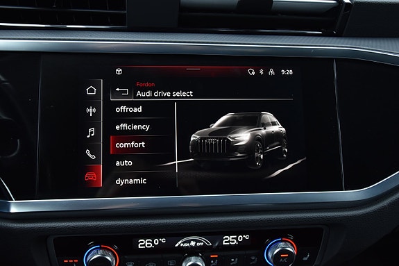 Audi Q3 21 of 29