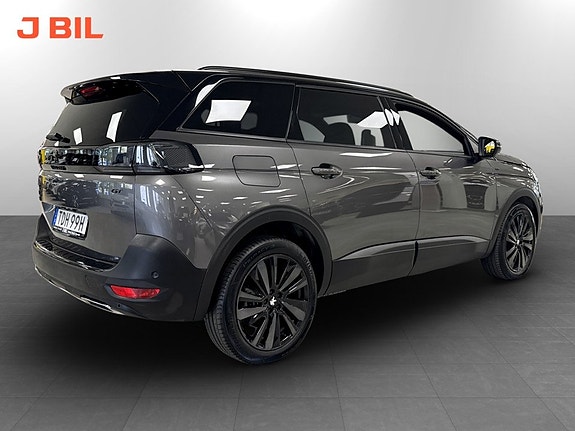 Peugeot 5008 4 of 18