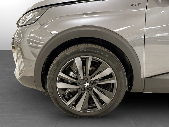 Peugeot 5008 17 of 18