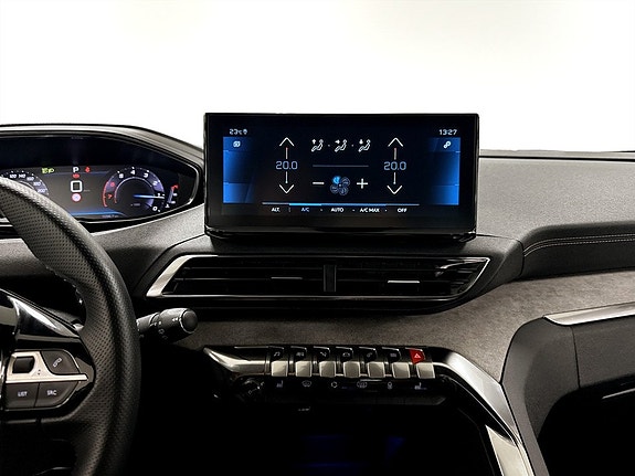 Peugeot 5008 12 of 18