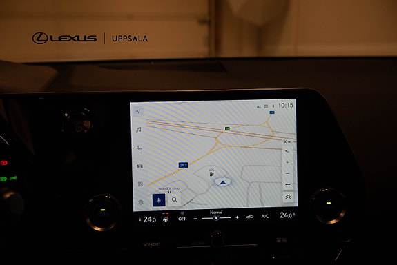 Lexus NX350h 16 of 21