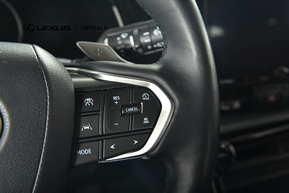 Lexus NX350h 12 of 21
