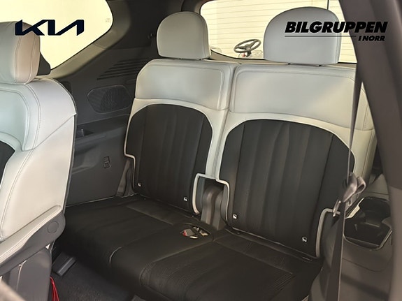 Kia EV9 15 of 17