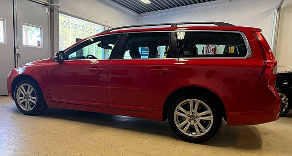 Volvo V70 5 of 23
