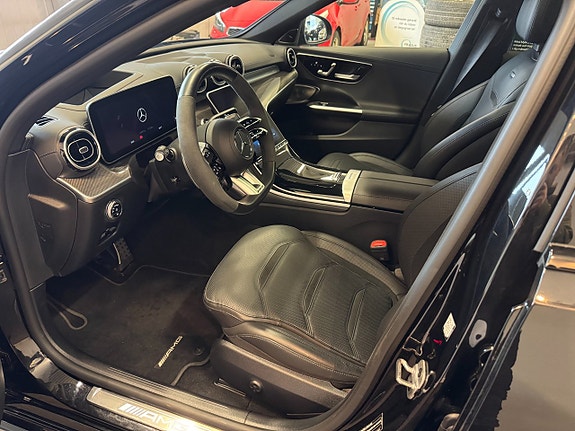 Mercedes-Benz C63 19 of 30