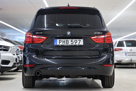 BMW 218 8 of 23