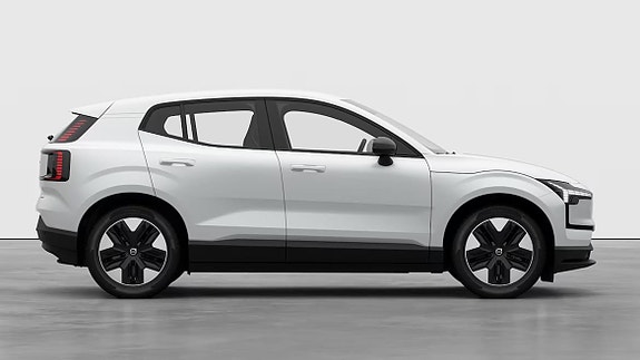 Volvo EX30 15 of 19